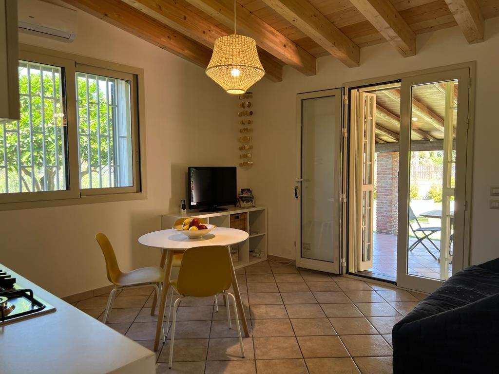 Villa Andrea Fondachello  Eksteriør billede